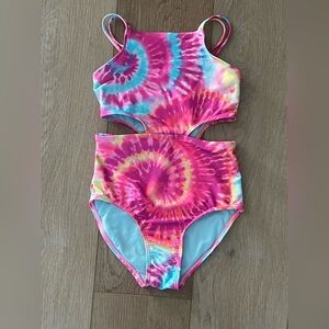 Girls tie-dye one piece swimsuit with side cut outs
